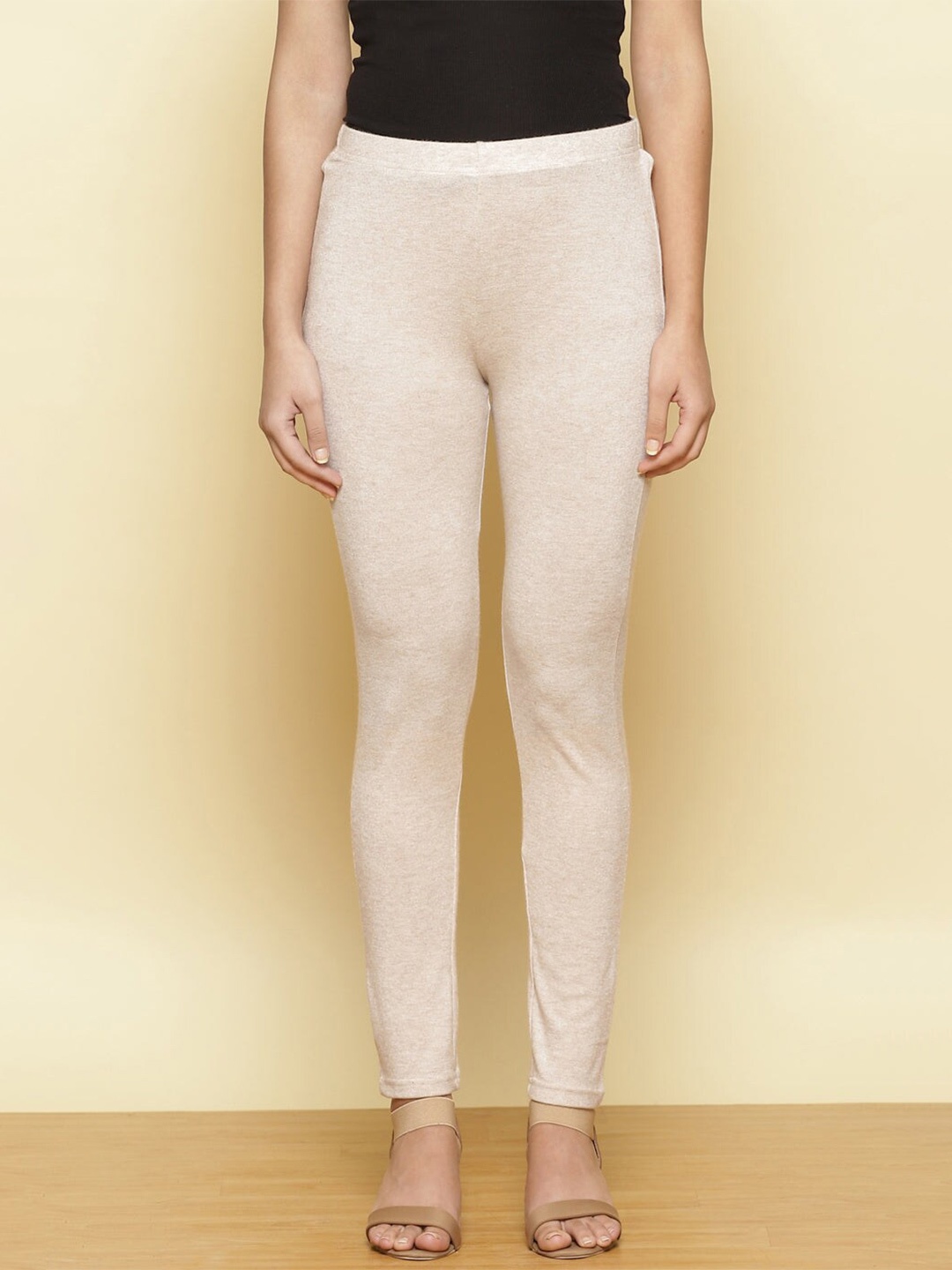

Lakshita Women Cream Solid Cotton Skinny Fit Jeggings