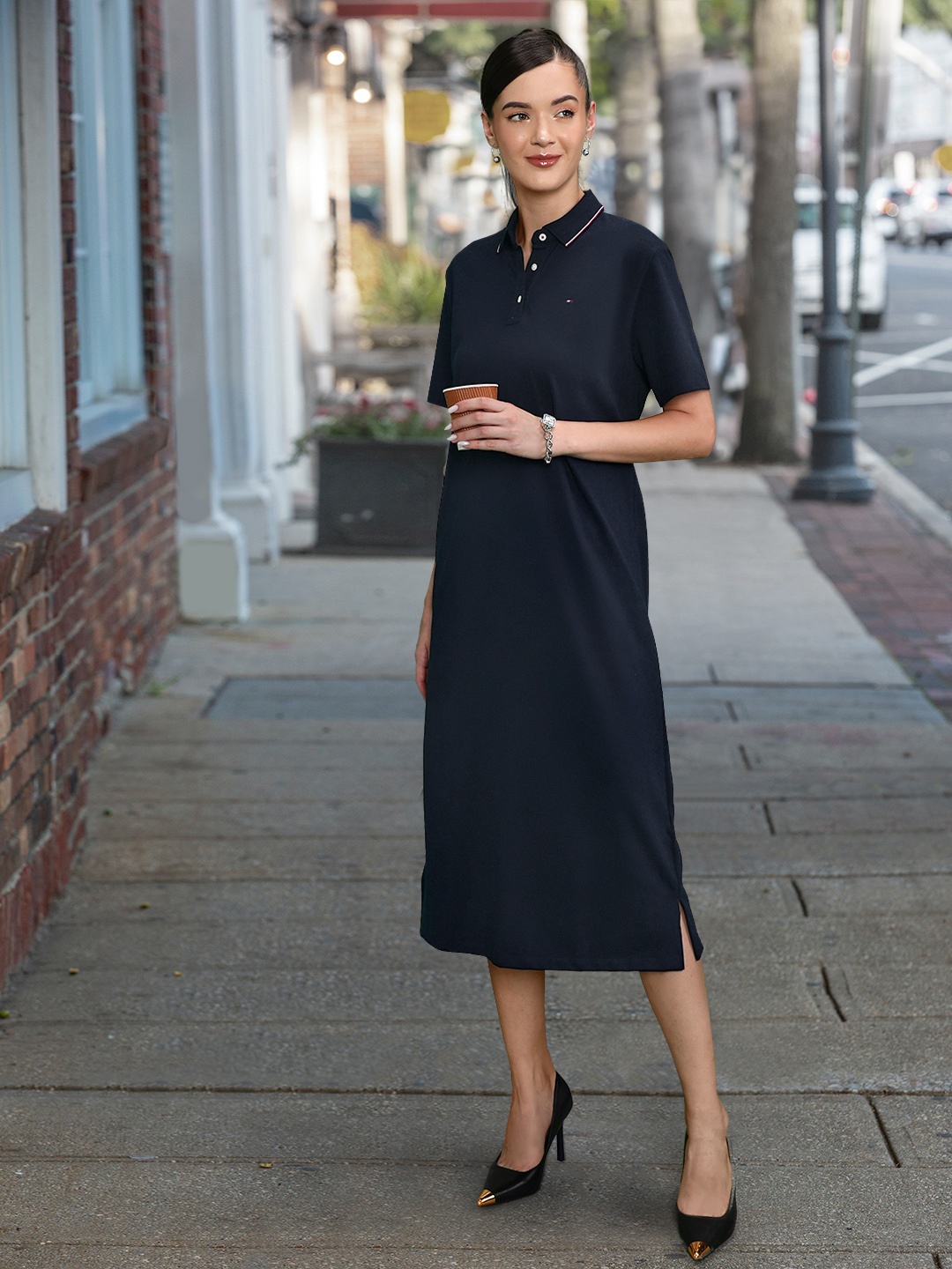 

Tommy Hilfiger Navy Blue Solid T-shirt Midi Dress