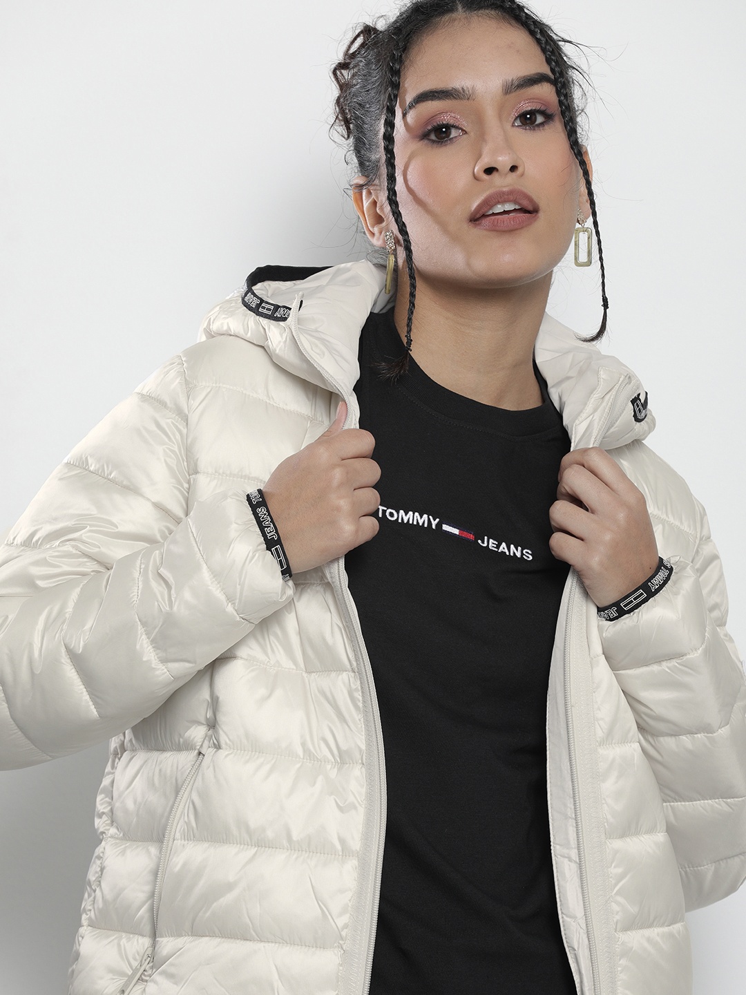 

Tommy Hilfiger Women Beige Hooded Puffer Jacket