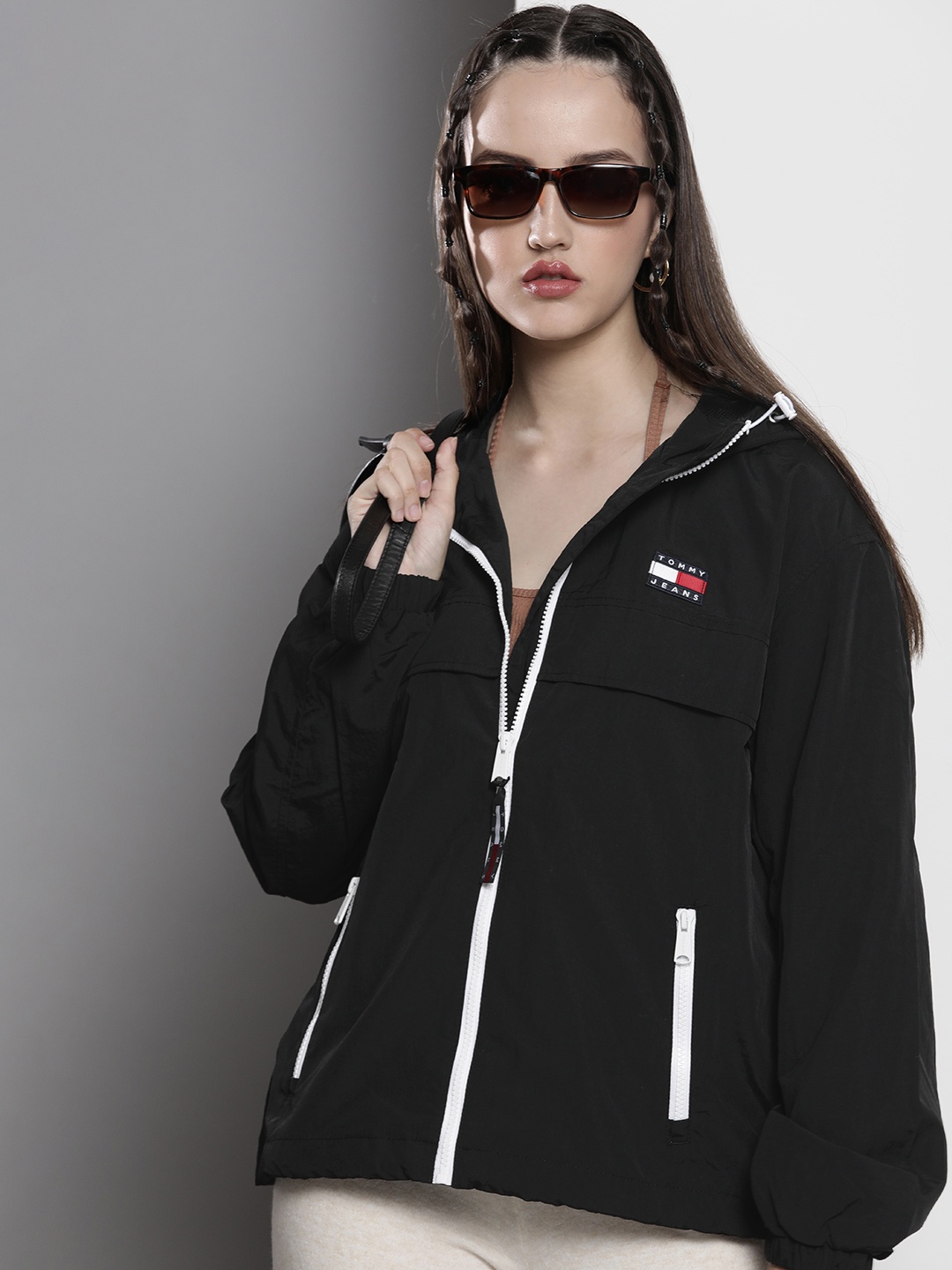 

Tommy Hilfiger Women Black Hooded Sporty Jacket