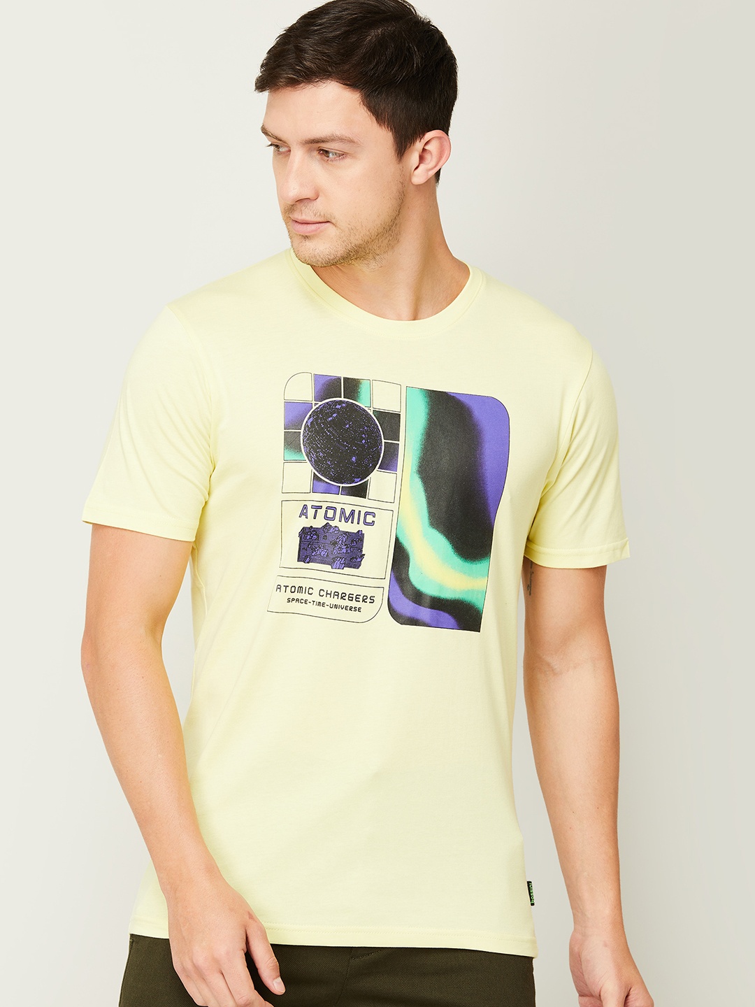 

Bossini Men Yellow Graphic Printed T-shirt