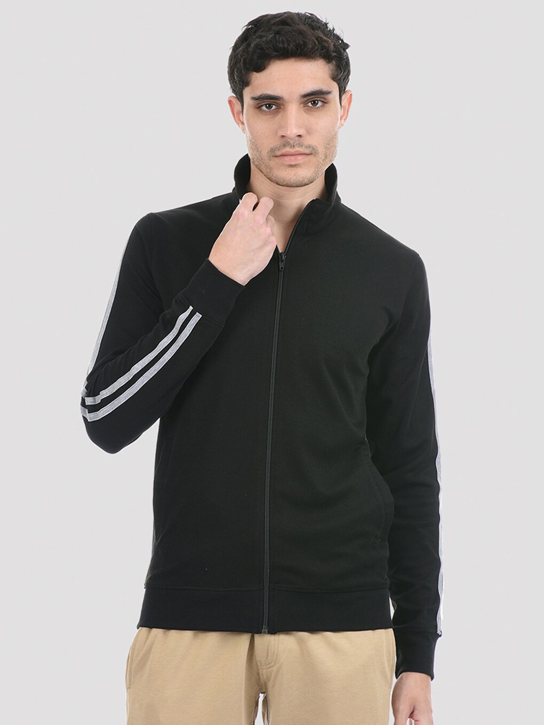 

ONEWAY Men Black Solid Cotton Mock Neck Sweatshirt