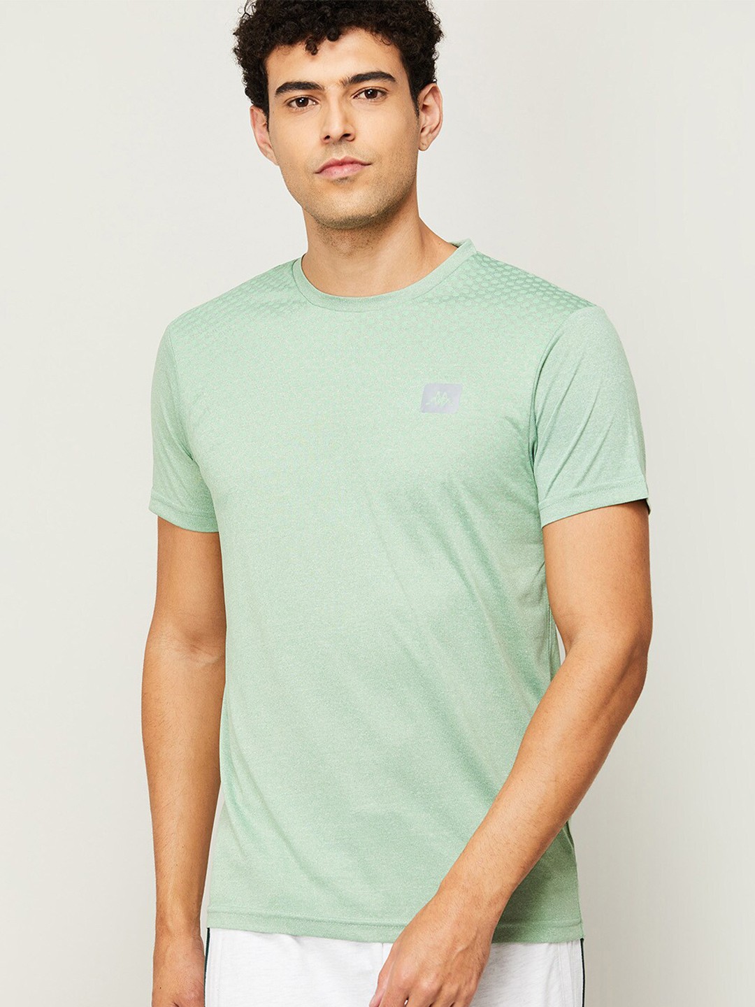 

Kappa Men Green Solid T-shirt