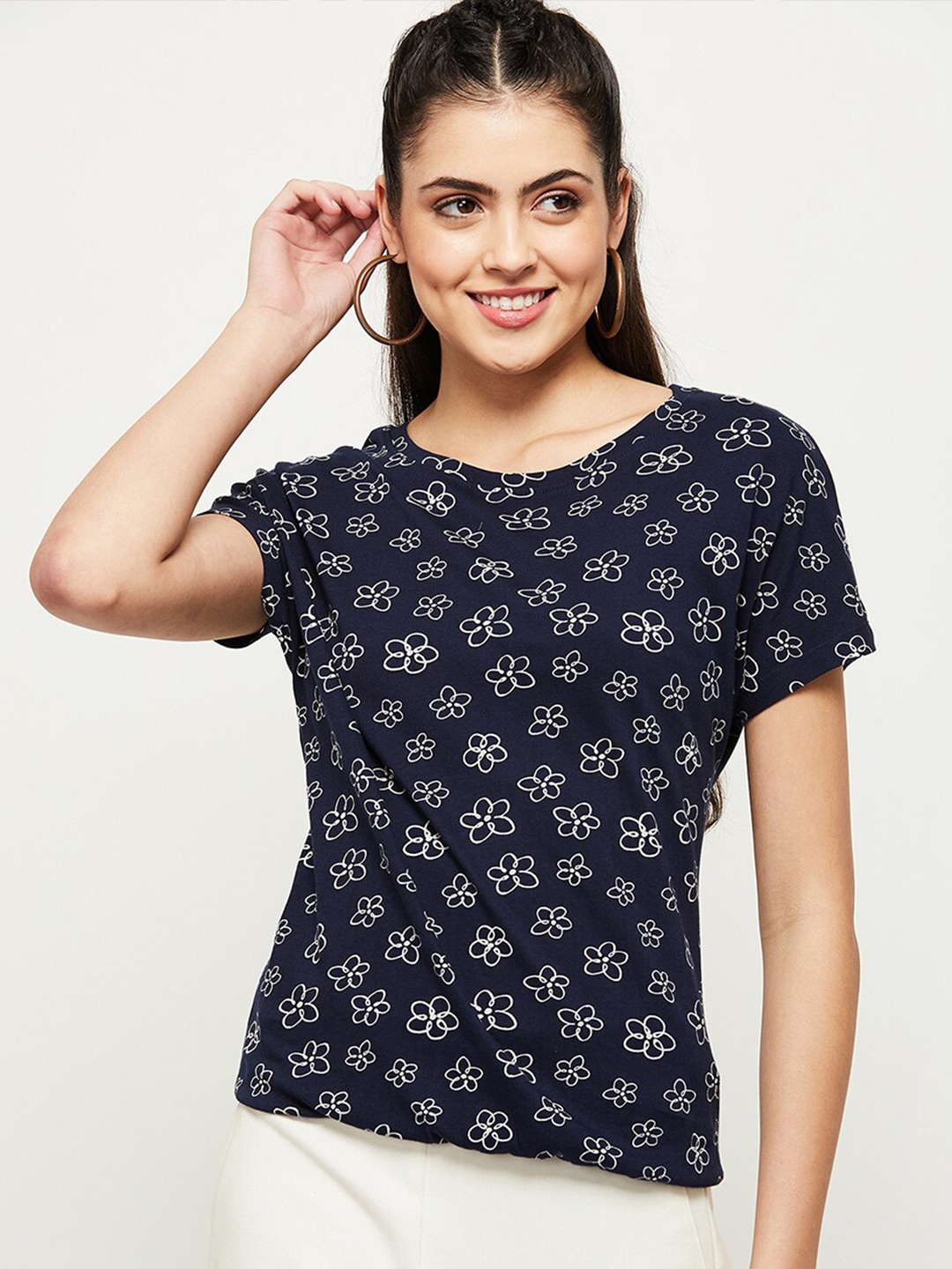 

max Women Navy Blue Printed T-shirt