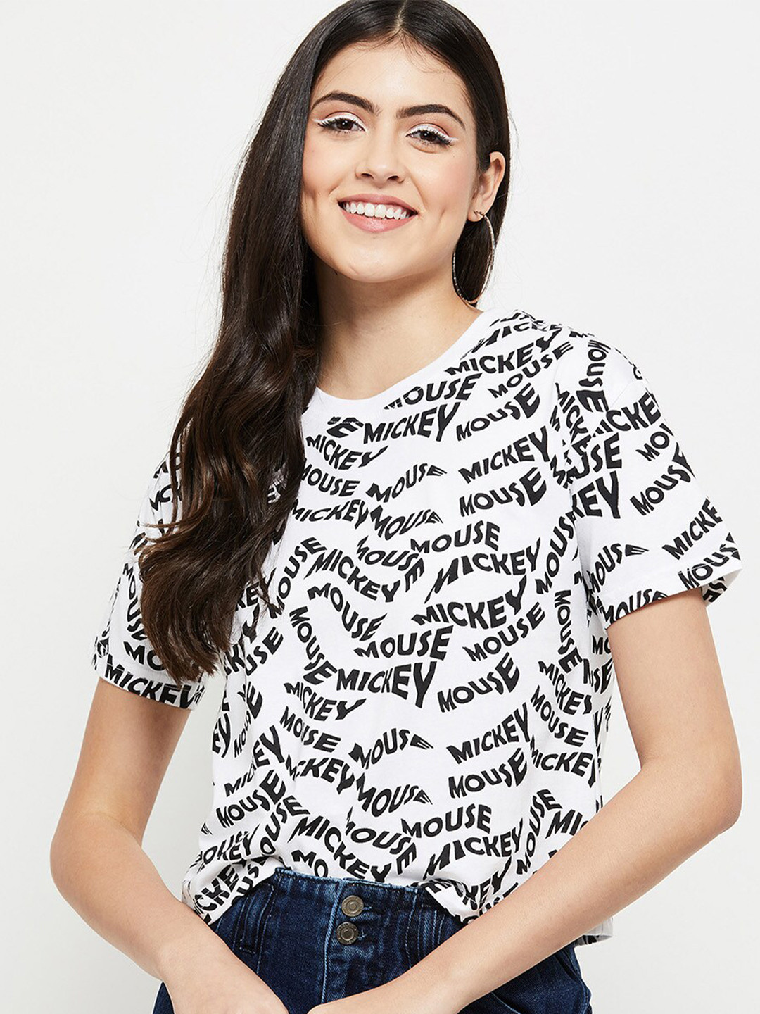 

max Women White Typography Printed T-shirt