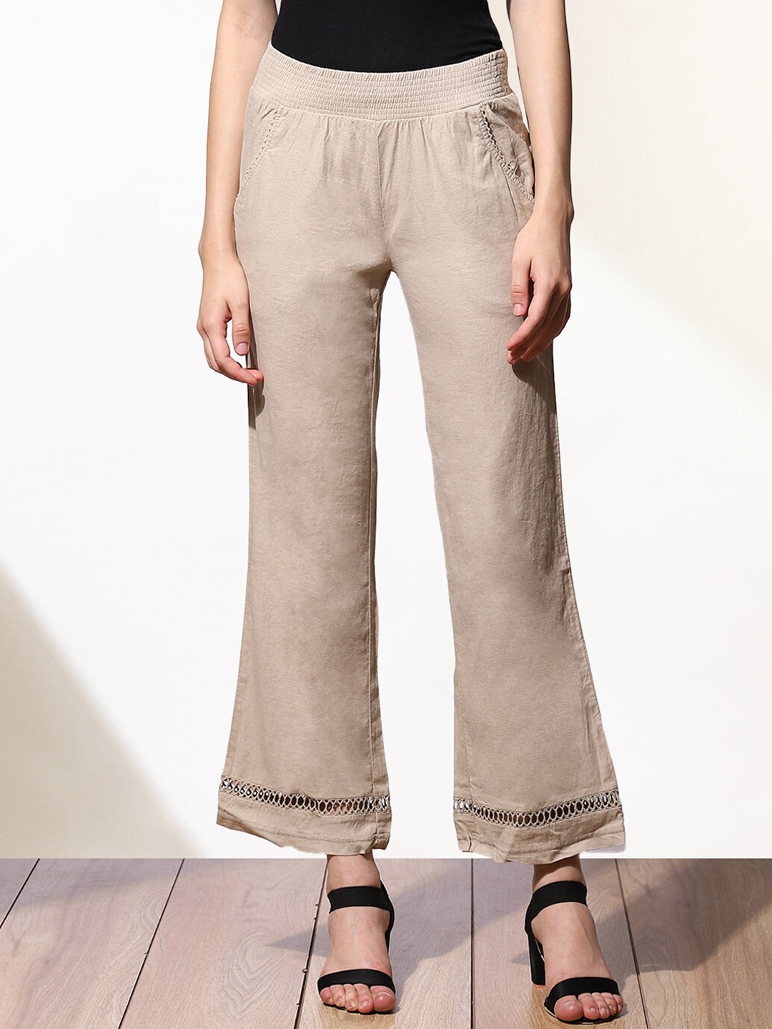 

Lakshita Women Beige Trousers