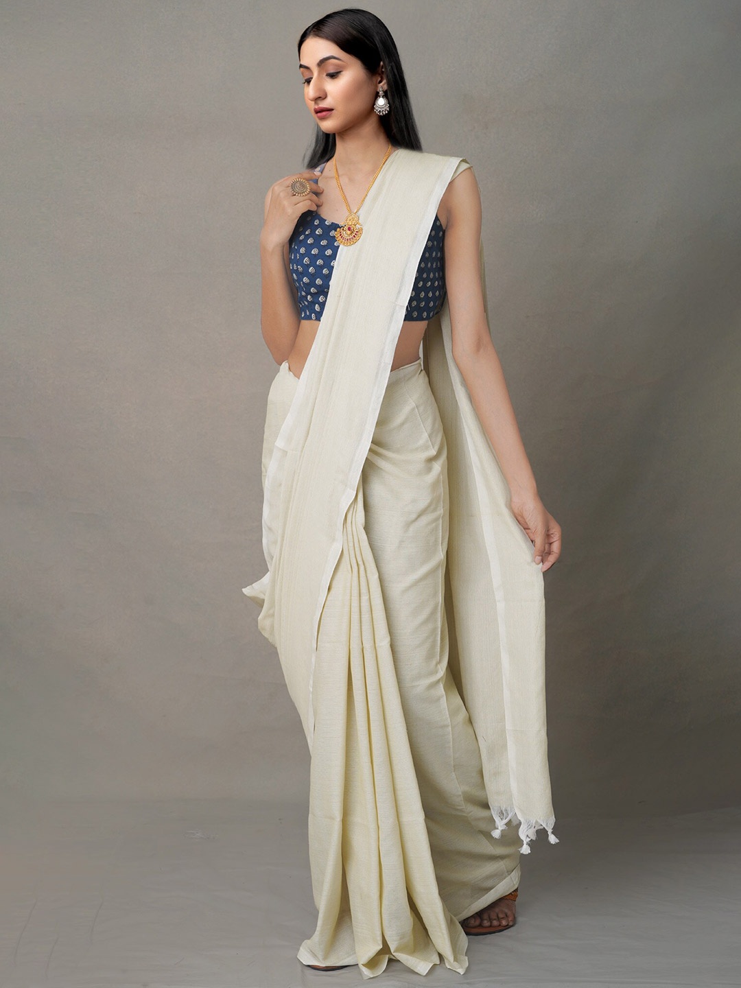 

Unnati Silks Cream-Coloured Woven Design Pure Linen Jamdani Saree