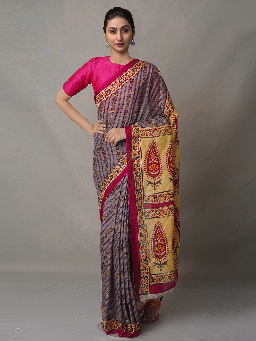

Unnati Silks Grey & Pink Ethnic Motifs Pure Cotton Block Print Saree