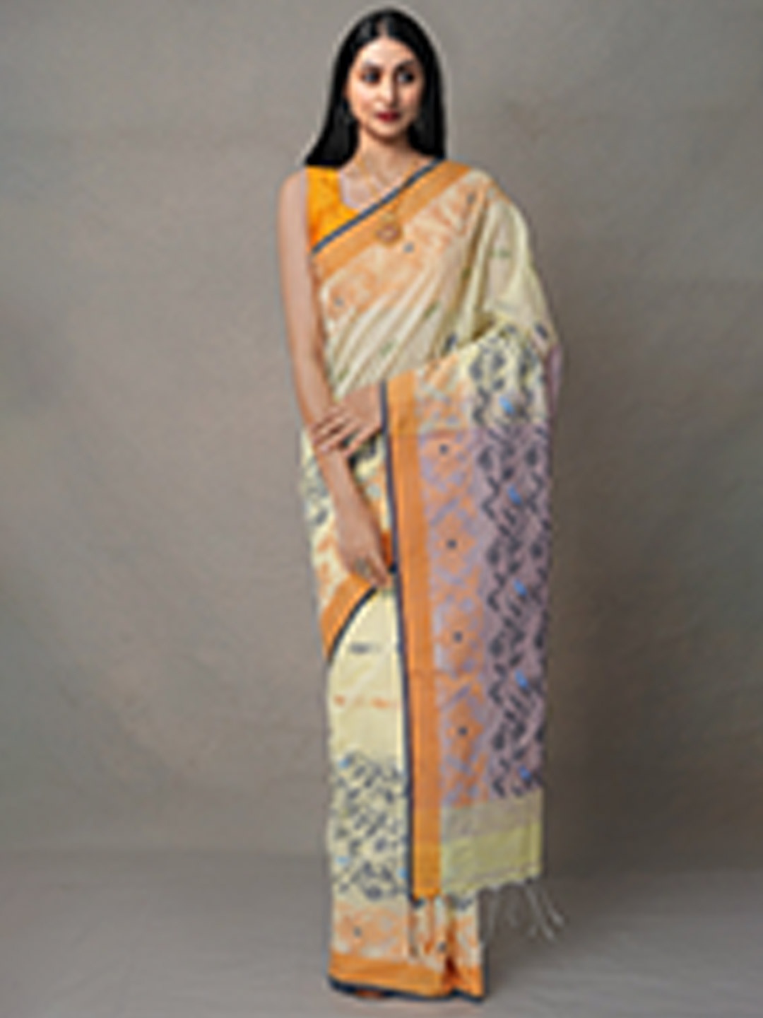 

Unnati Silks Cream & Orange Woven Design Handloom Pure Linen Jamdani Saree