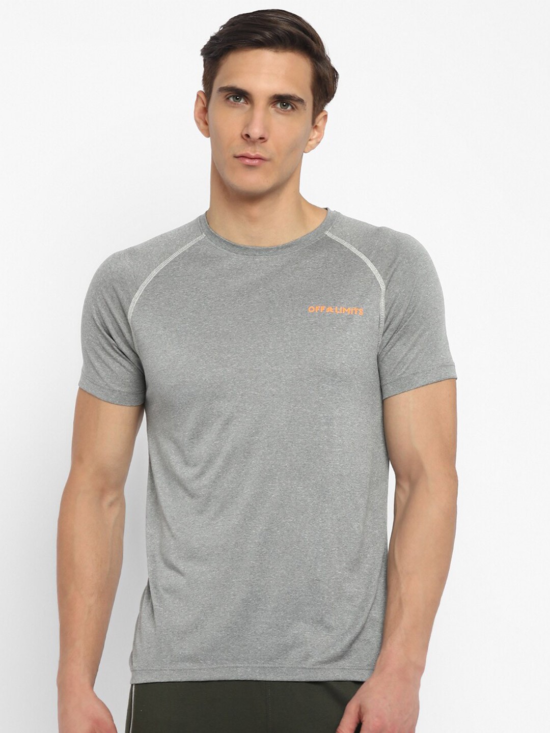 

OFF LIMITS Men Grey Melange Solid T-shirt
