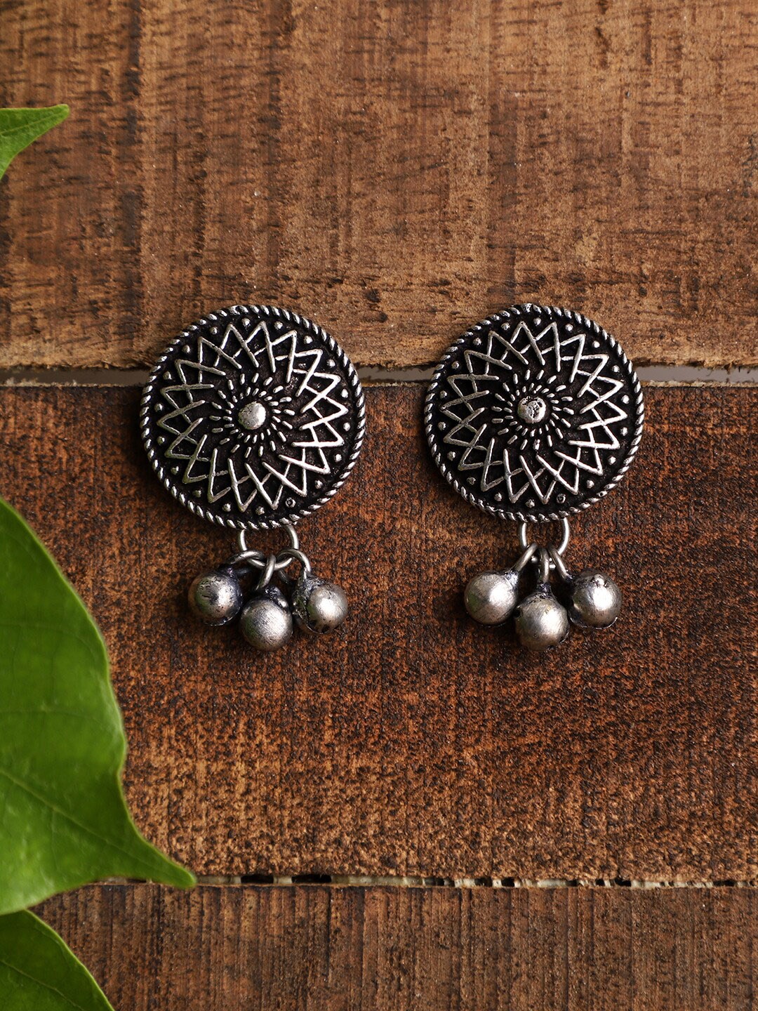 

VENI Silver-Toned Contemporary Drop Earrings