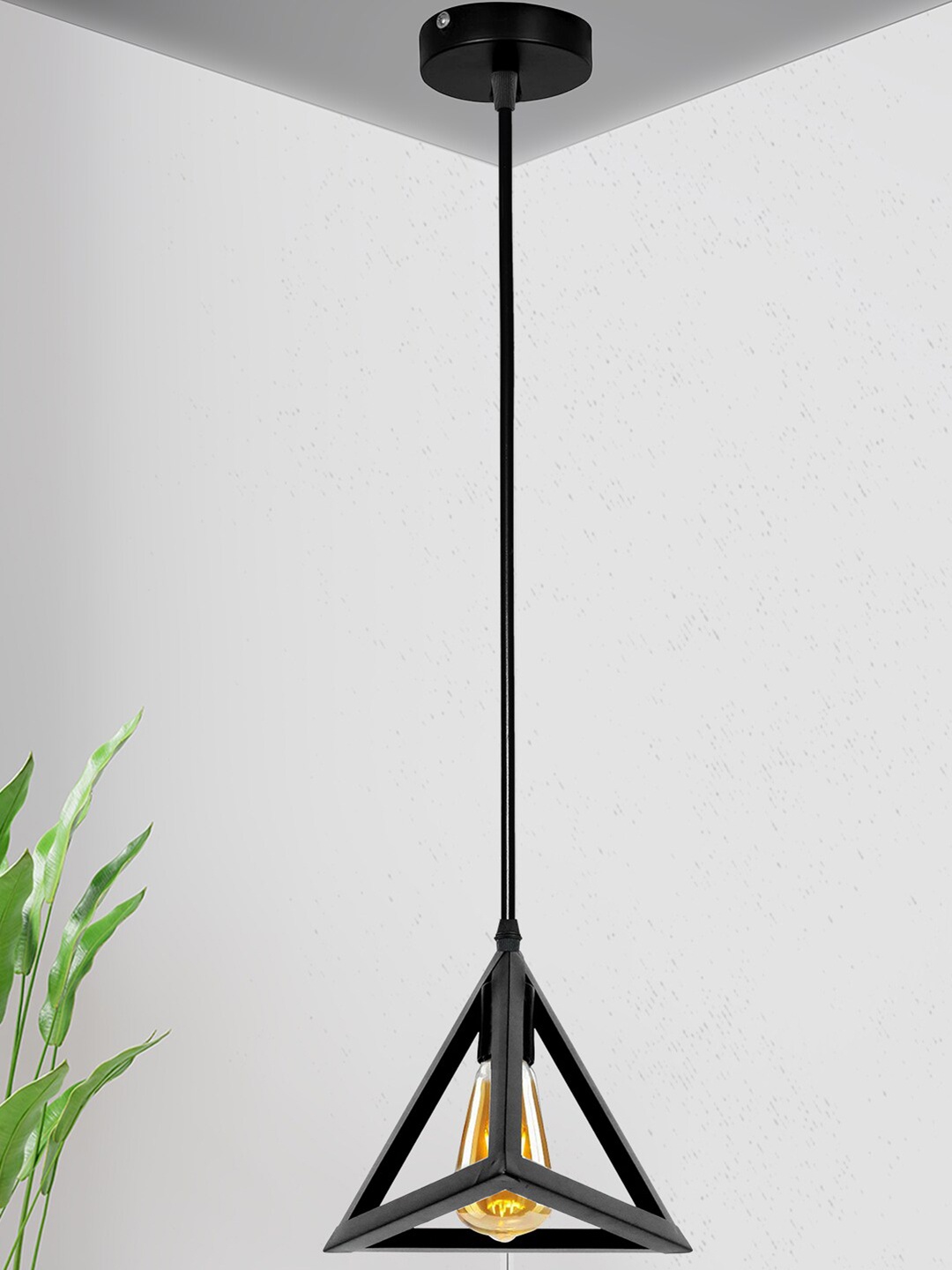 

Home Craft Theme Set Of 2 Black Triangle Metal Ceiling Pendant Lamp
