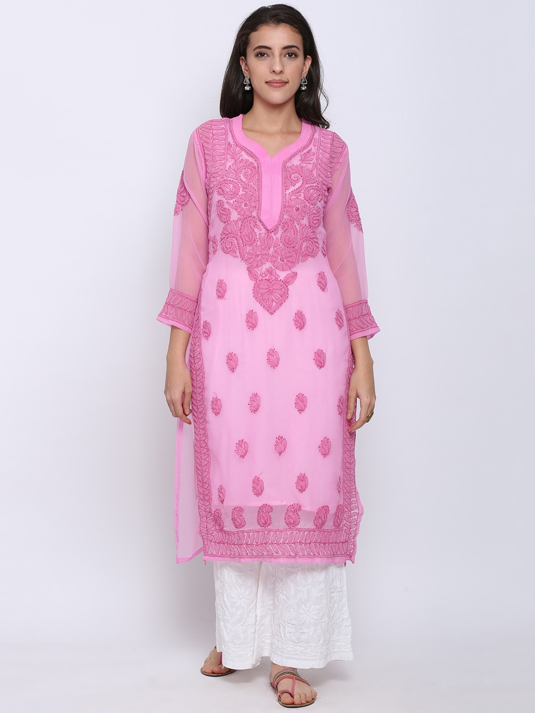 

PARAMOUNT CHIKAN Women Pink Floral Embroidered Chikankari Floral Georgette Kurta