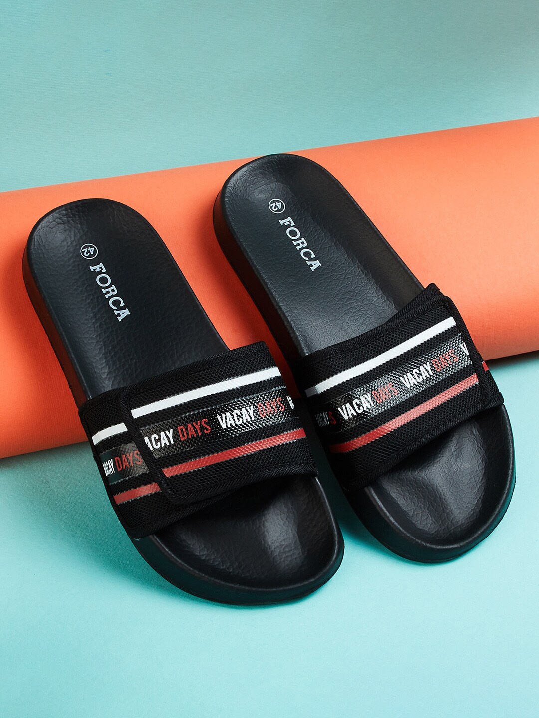 

Forca by Lifestyle Men Black & Red Printed Rubber Sliders