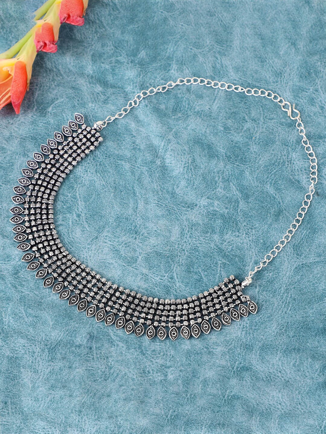 

VENI Silver-Toned & Black Brass Silver-Plated Choker Necklace