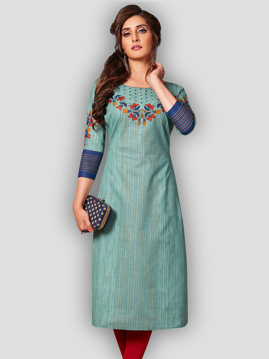 

Jevi Prints Women Green & Red Floral Printed Pure Cotton Straight Kurta