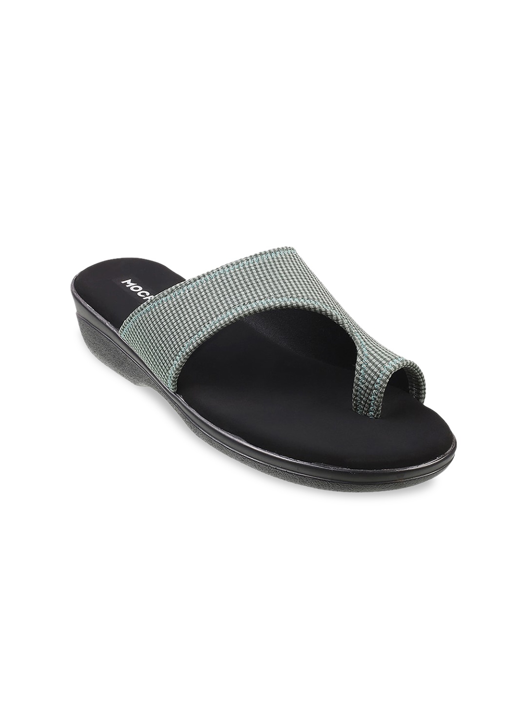 

Mochi Women Green Textured One-Toe Flats
