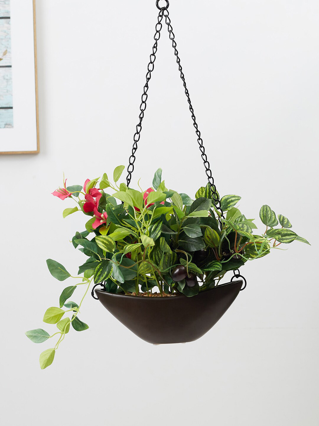 

HomeTown Green Hanging Assort Leaf Plant With Ceramic Pot