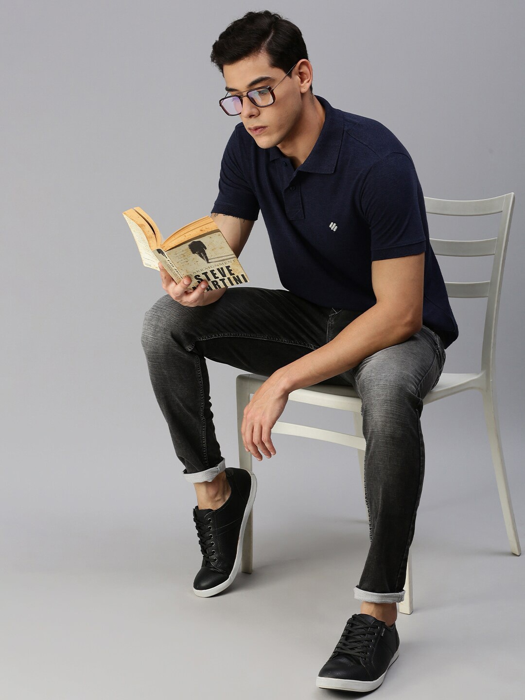 

ONN Men Navy Blue Polo Collar Regular Fit T-shirt