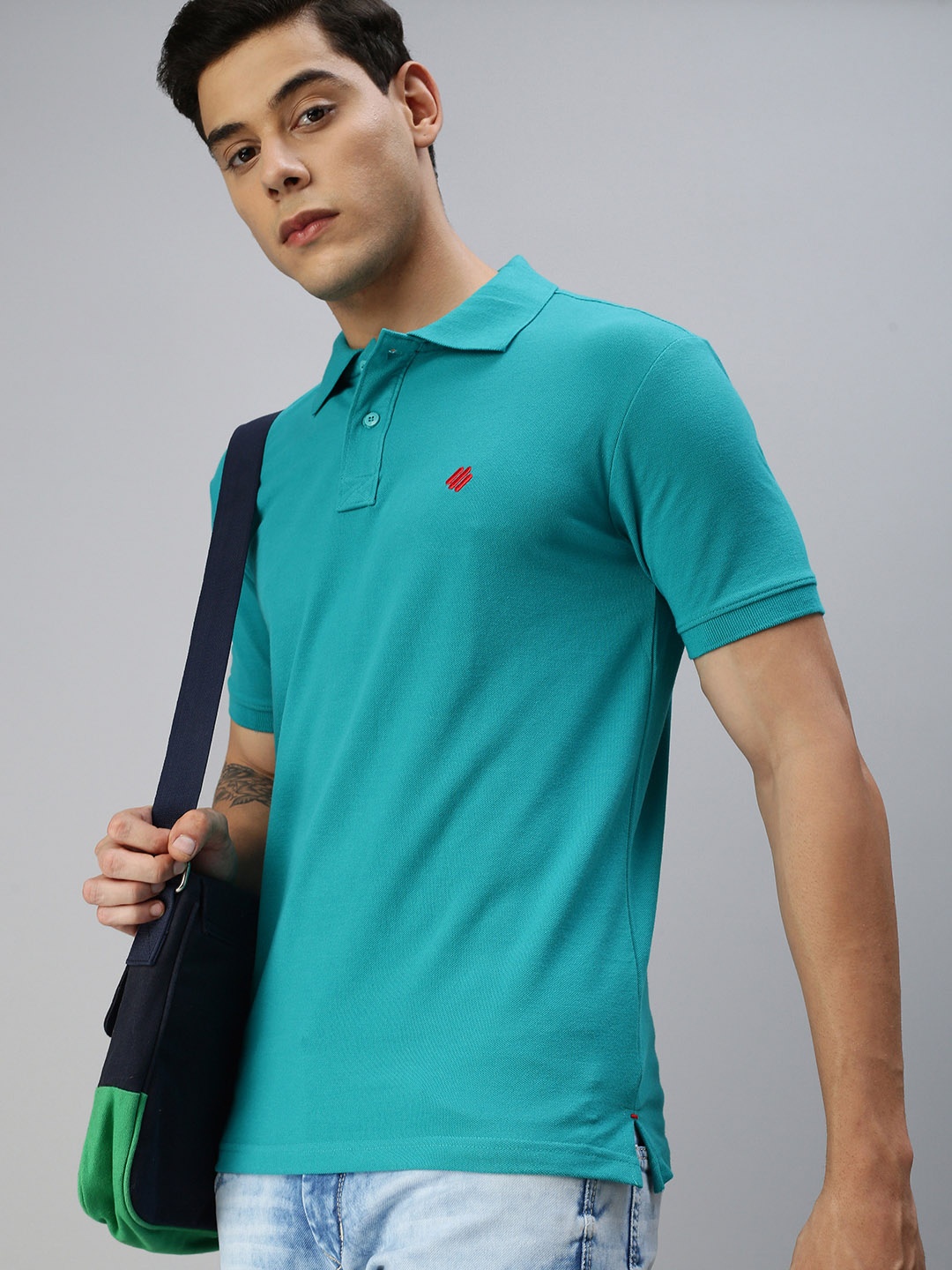 

ONN Men Turquoise Blue Solid Polo Collar Regular Fit T-shirt