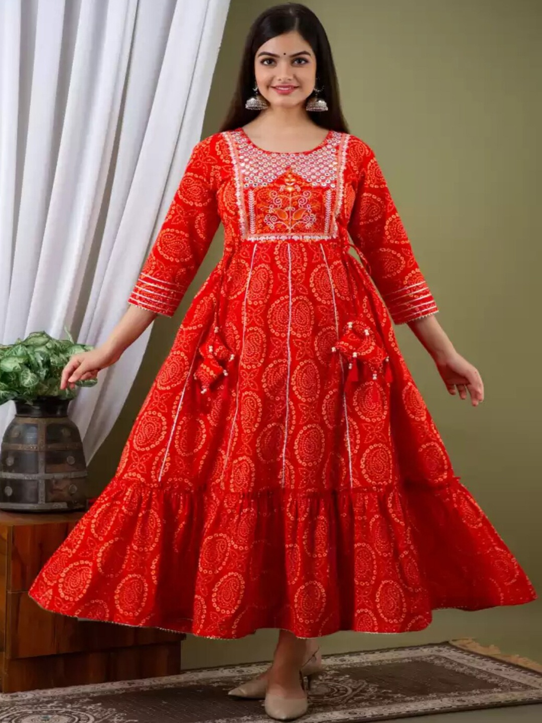 

RUHAZAT Women Red Ethnic Motifs Embroidered Mirror Work Anarkali Kurta