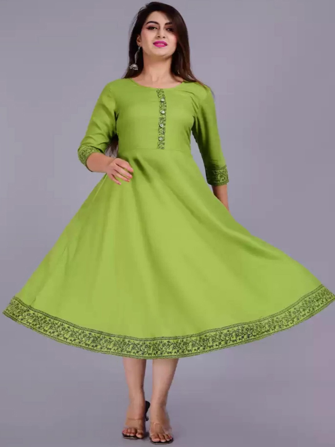 

RUHAZAT Women Green Floral Anarkali Kurta