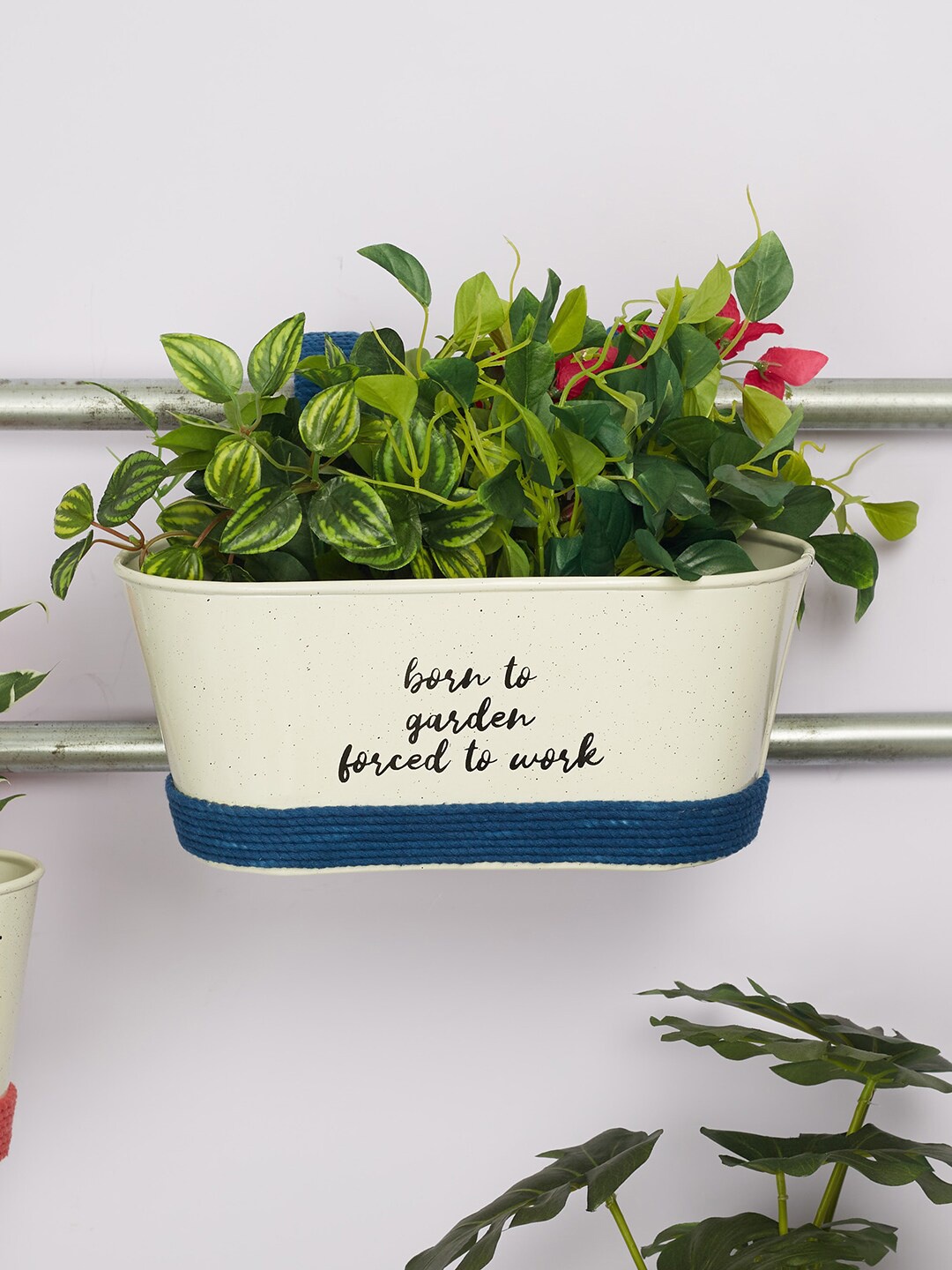 

HomeTown Off White Solid Metal Planters