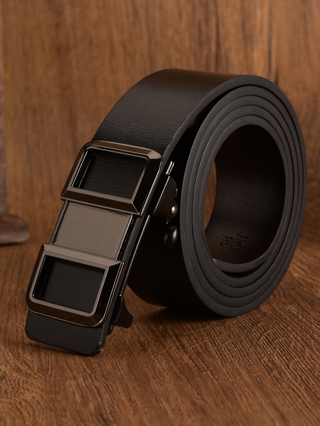 

BuckleUp Men Black Leather Formal Belt