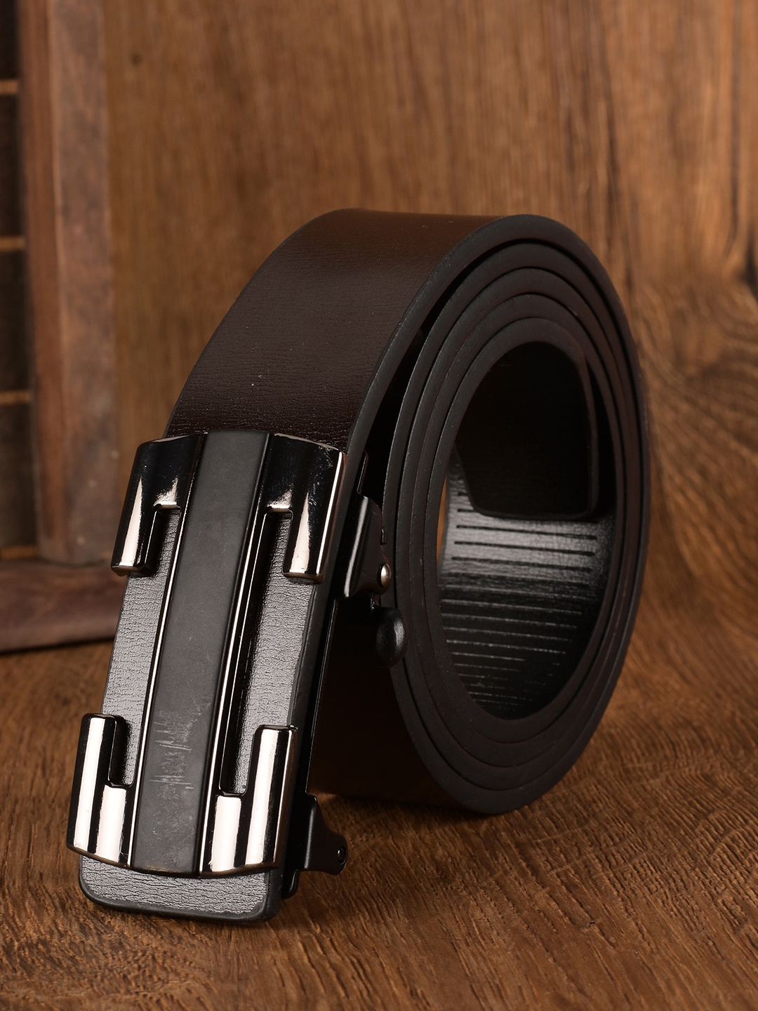 

BuckleUp Men Brown Leather Belt