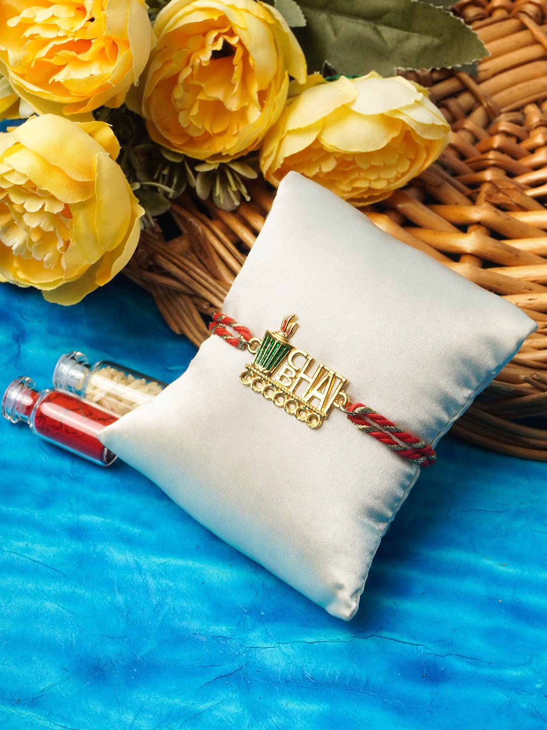 

Urmika Red & Gold-Toned Beaded Thread Rakhi