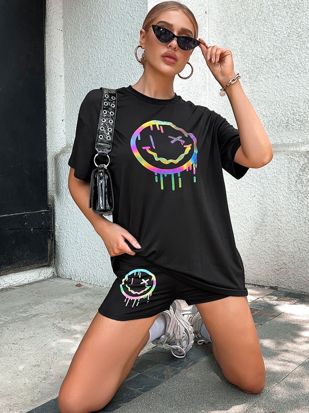 

BoStreet Women Black & Pink Graphic Printed Co-Ords