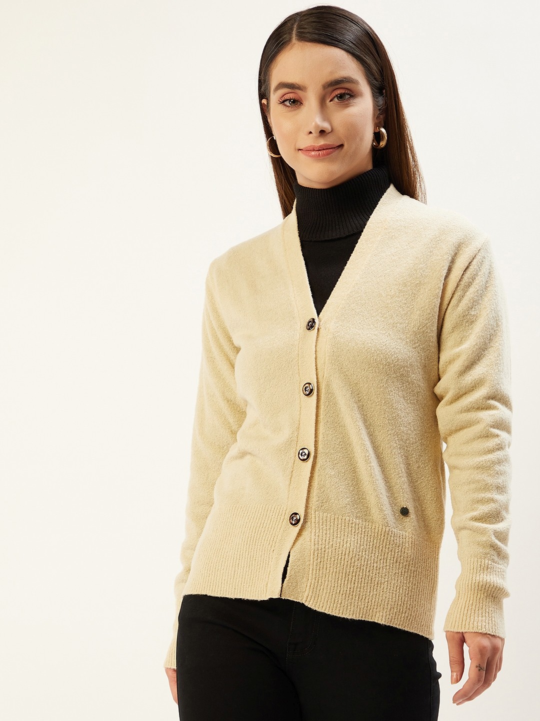 

Monte Carlo Women Beige Solid Cardigan