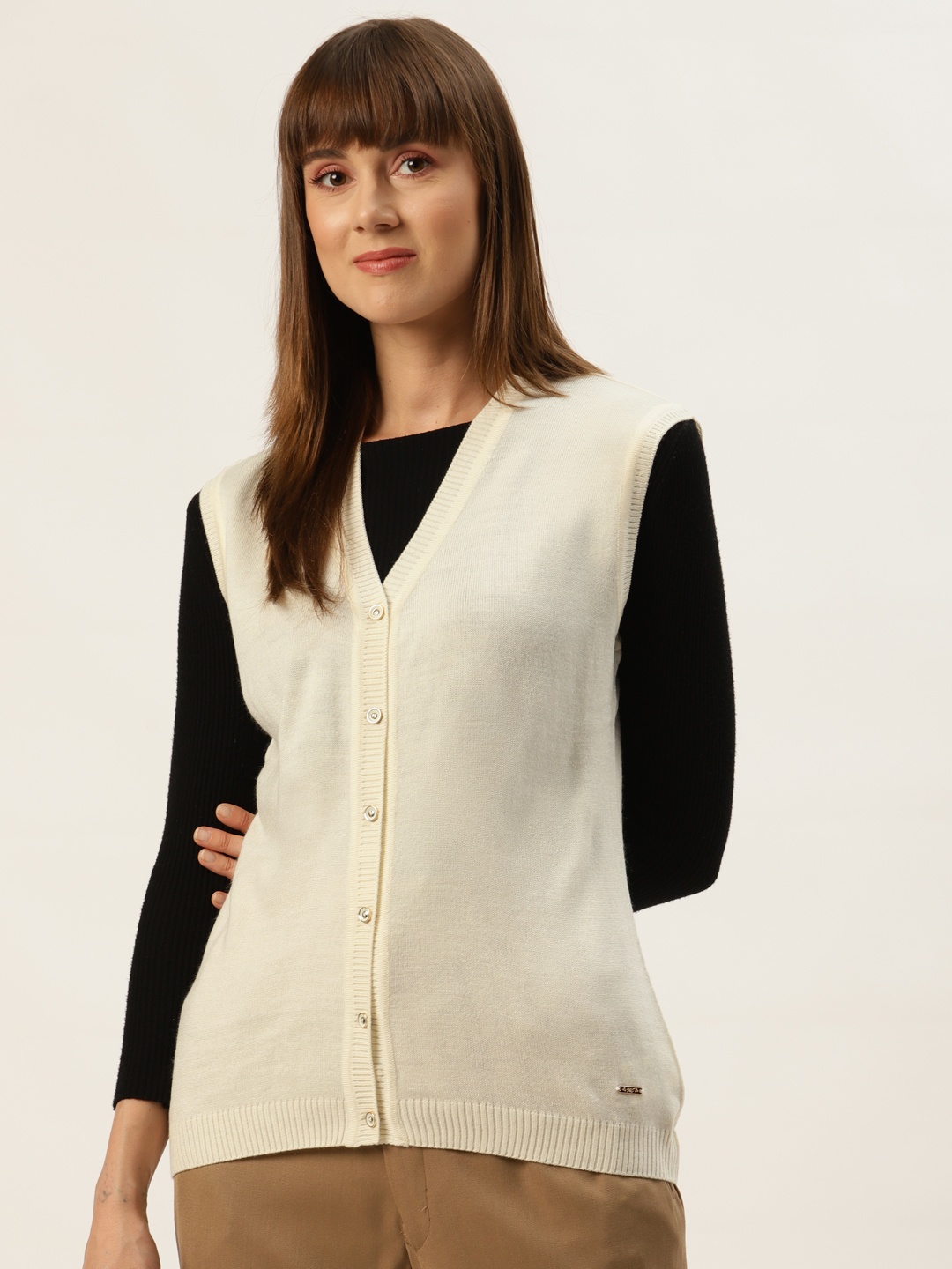 

Monte Carlo Women Off White Solid Cardigan