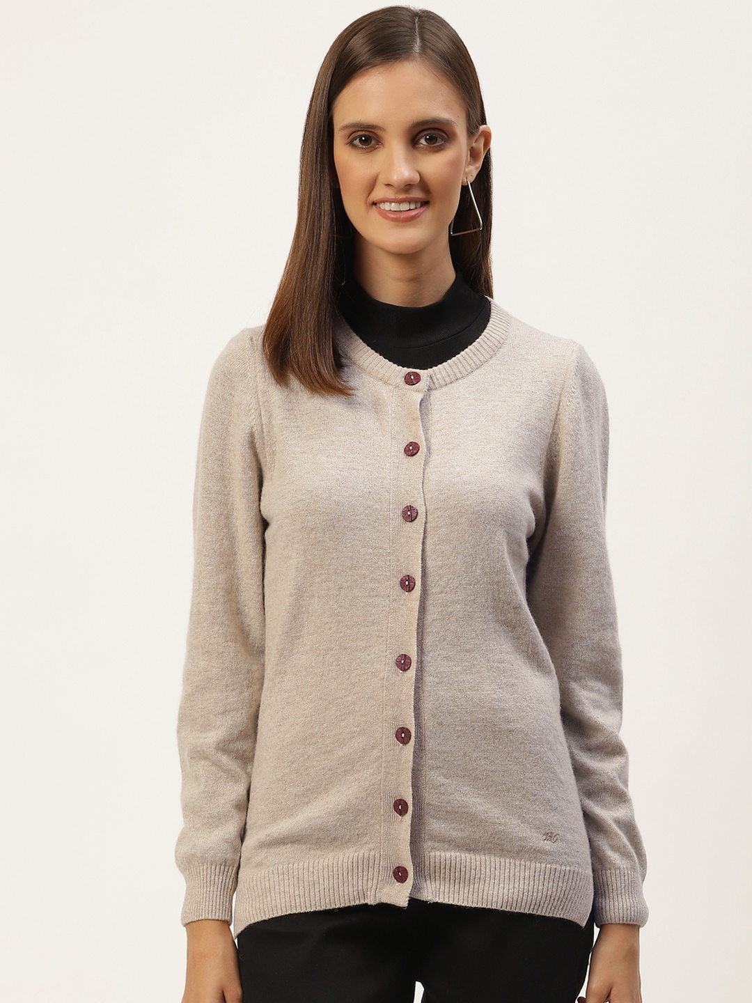 

Monte Carlo Women Beige Solid Cardigan