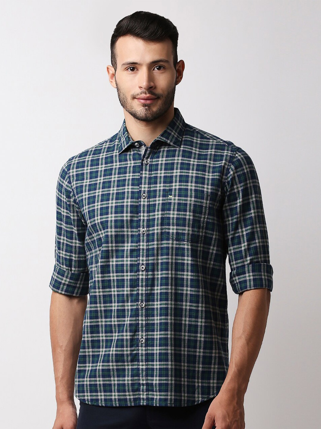

Basics Men Green Slim Fit Checked Casual Shirt