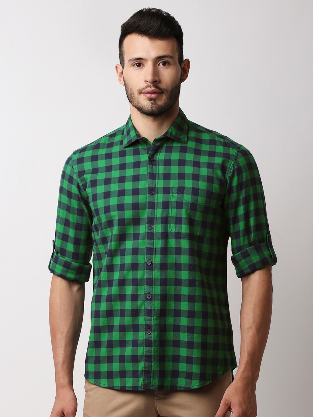 

Basics Men Green Slim Fit Buffalo Checked Cotton Casual Shirt