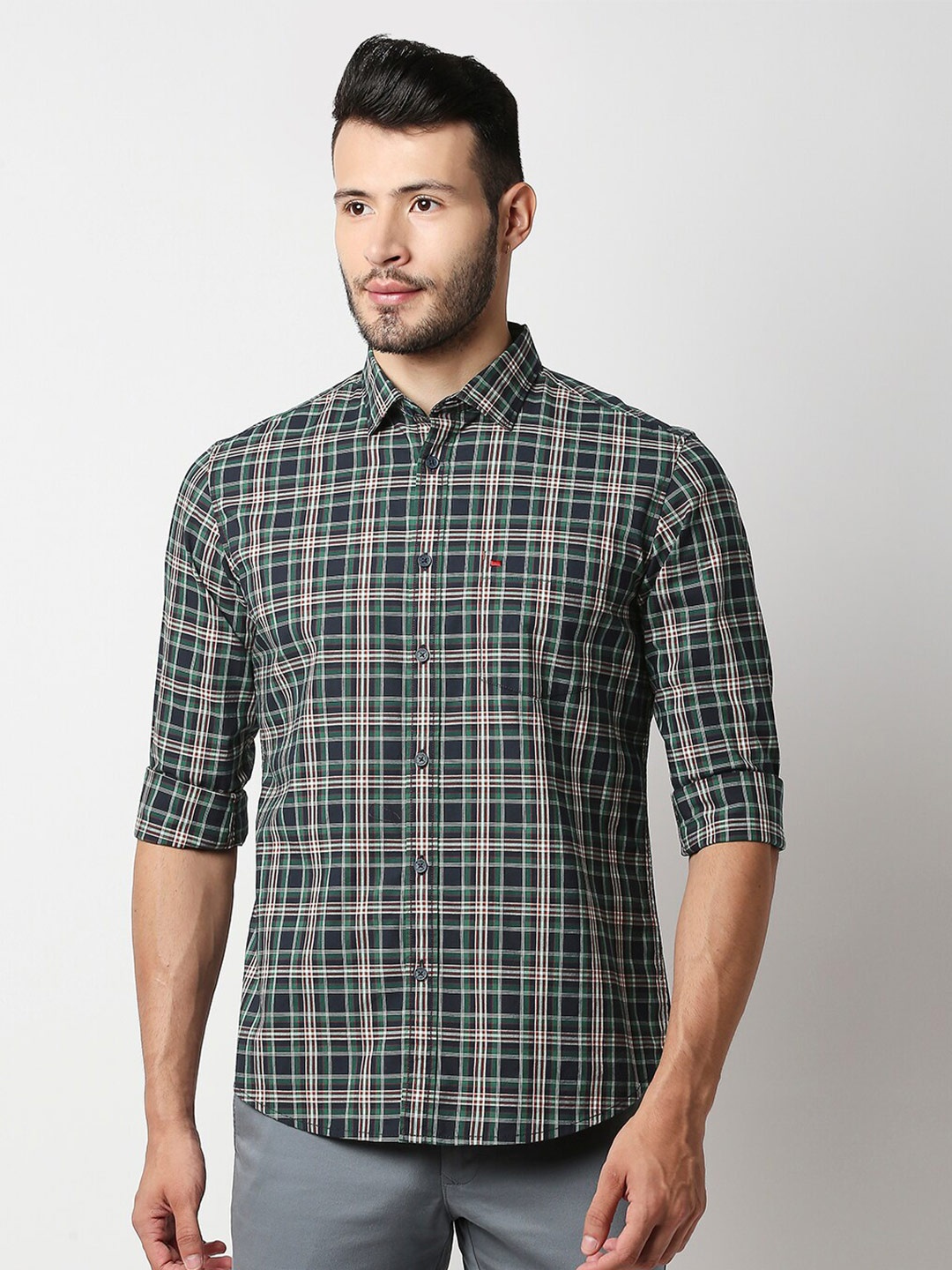 

Basics Men Green & Cream Slim Fit Tartan Checked Casual Shirt