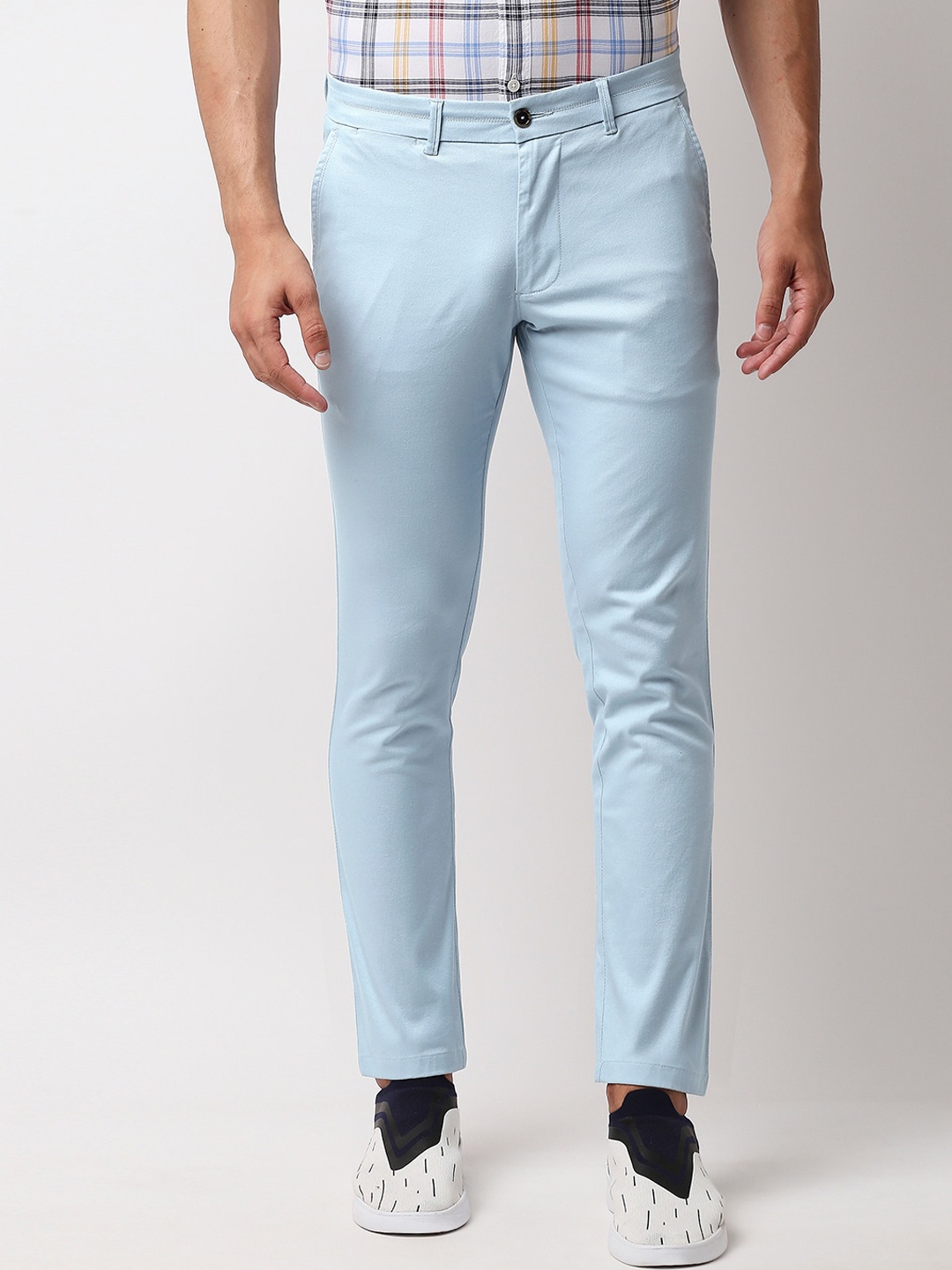 

Basics Men Blue Solid Cotton Tapered Fit Trousers