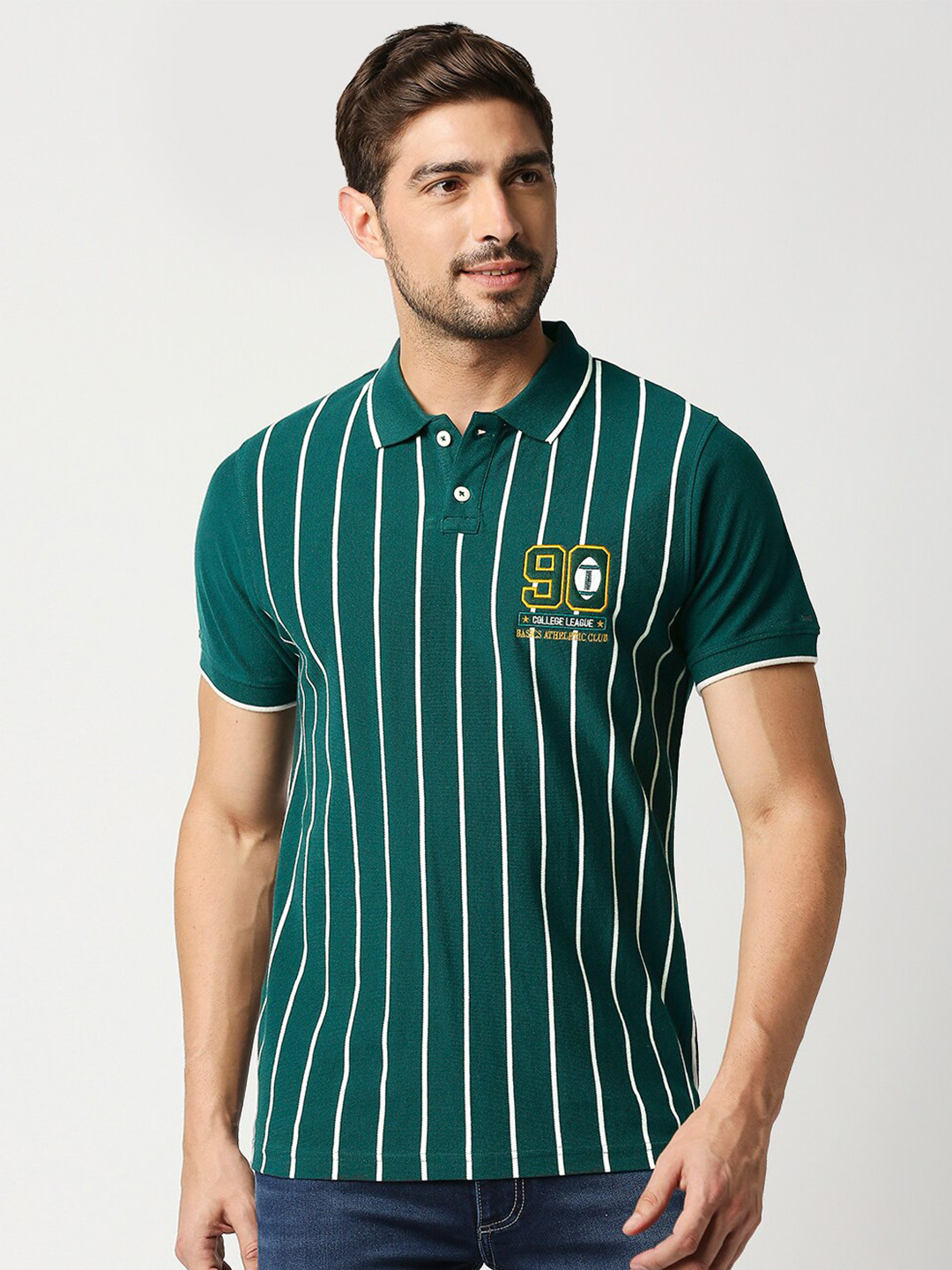 

Basics Men Green Slim Fit T-shirt
