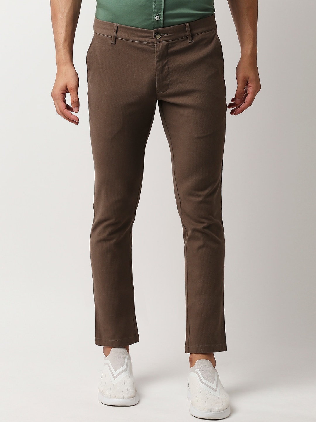 

Basics Men Brown Tapered Fit Chinos Trousers