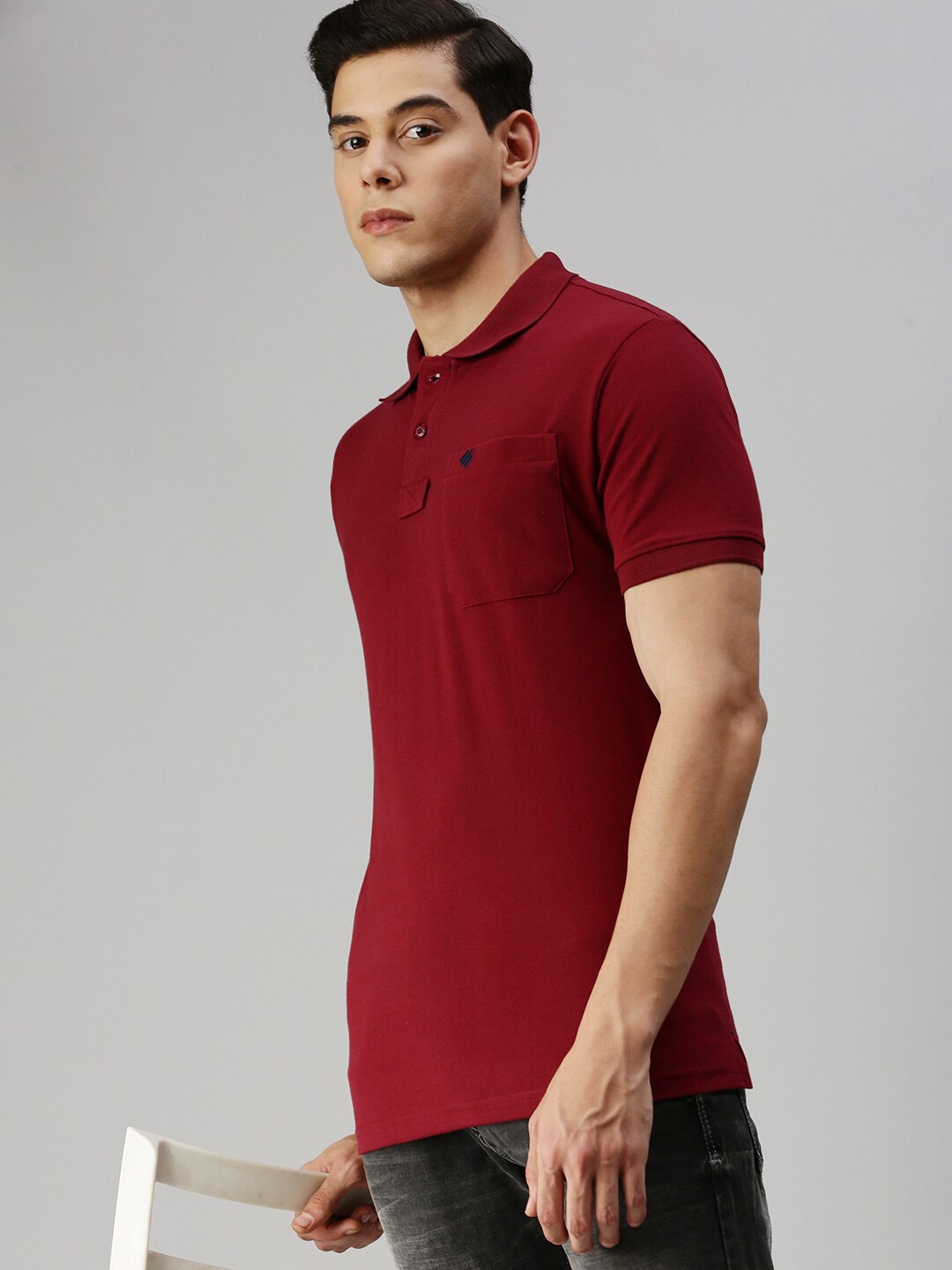 

ONN Men Maroon Solid Polo Collar T-shirt