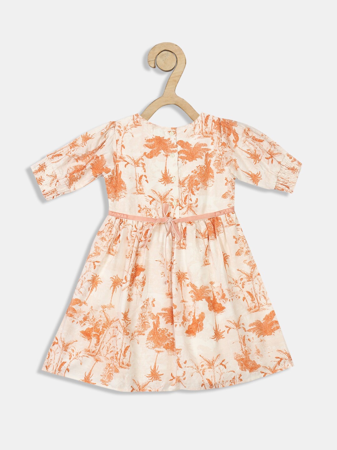 

Bella Moda White Floral Dress