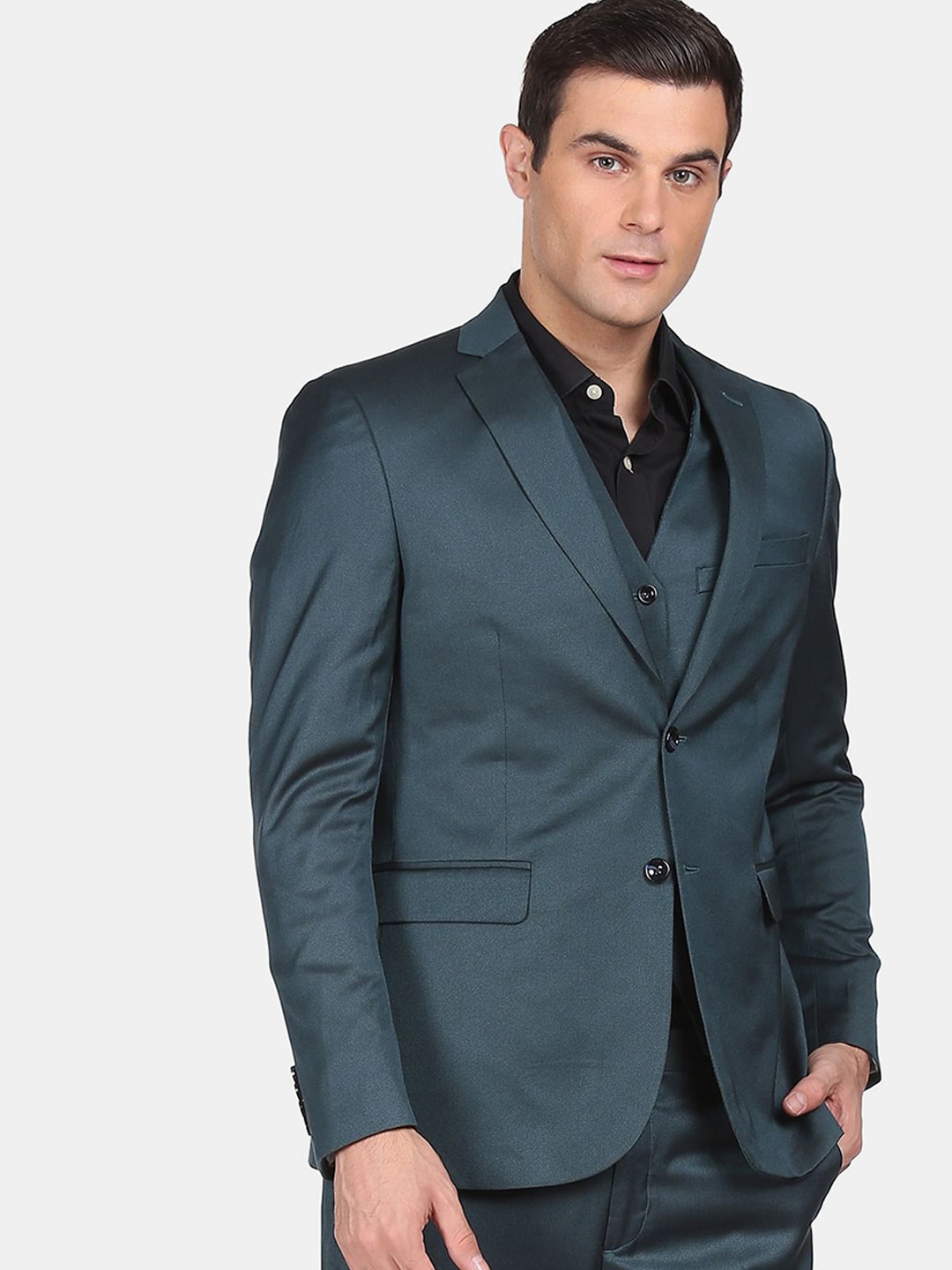

Arrow Men Green Self-Design Single-Breasted Regular-Fit 3-Piece Formal Suit