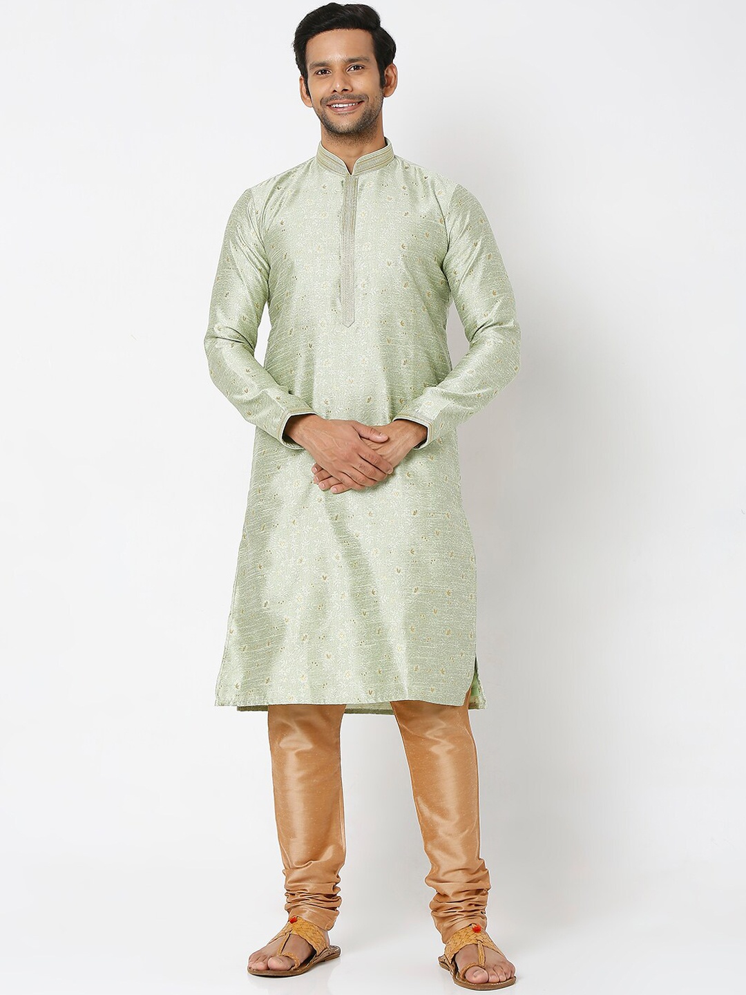 

Ethnicity Men's Green Ethnic Motifs Kurta With Pyjamas