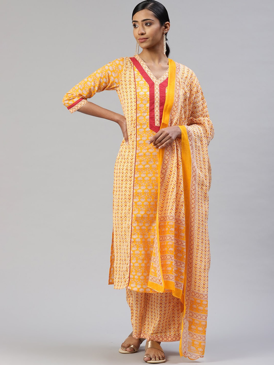 

IRIDAA JAIPUR Women Yellow Floral Printed Pure Cotton Kurta, Palazzos & With Dupatta set