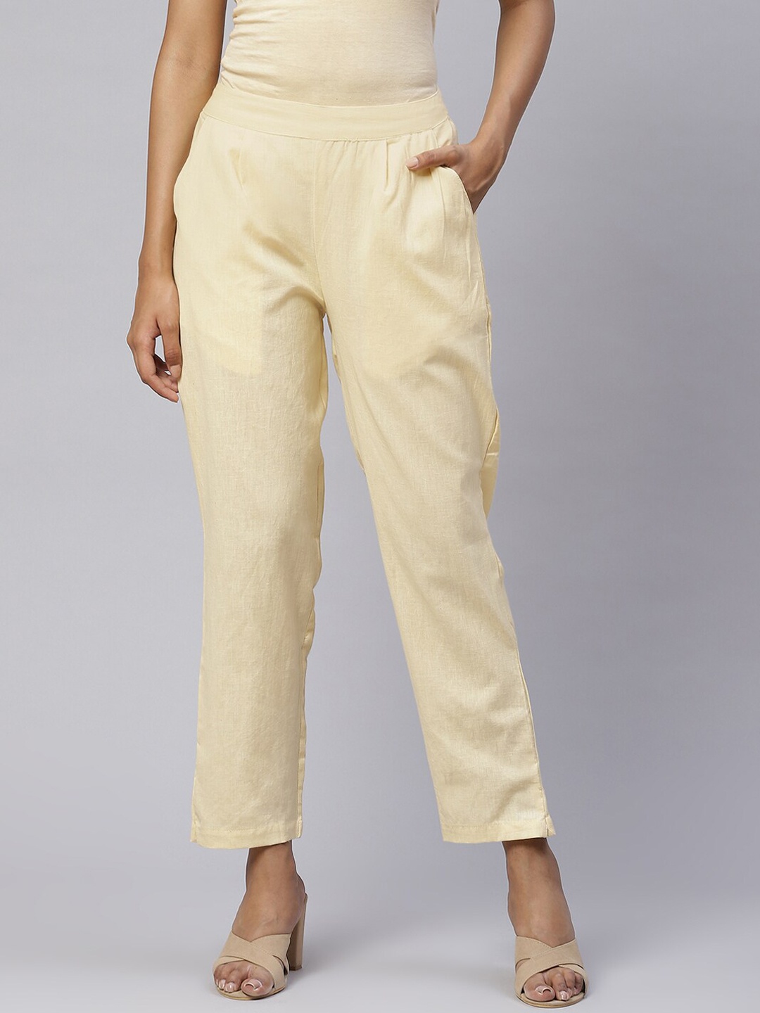 

IRIDAA JAIPUR Women Beige Solid Regular Fit Casual Trousers