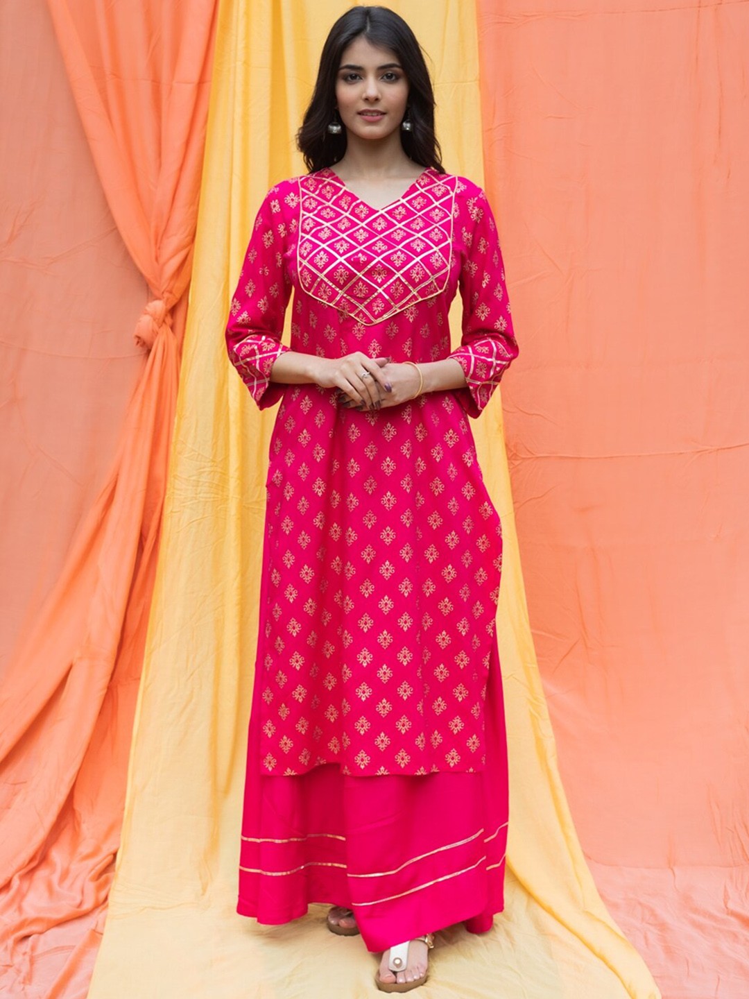 

IRIDAA JAIPUR Women Pink & Gold Ethnic Motifs Printed Kurta with Skirt, Multi