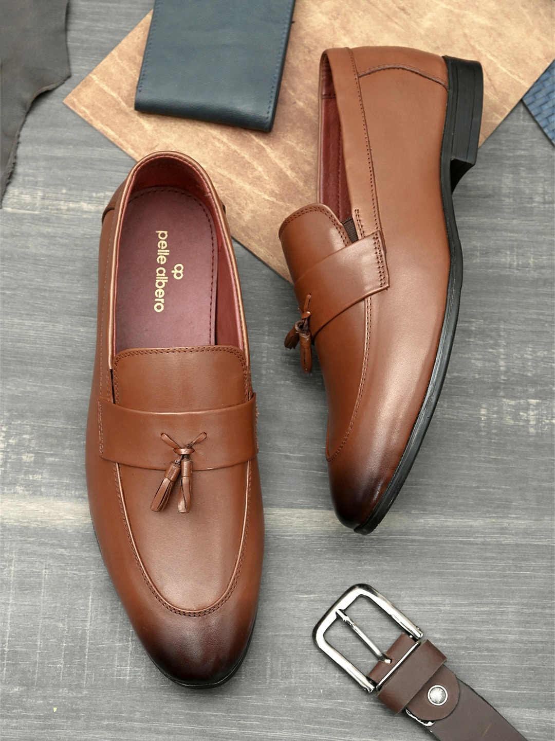 

pelle albero Men Tan Leather Slip On Loafers