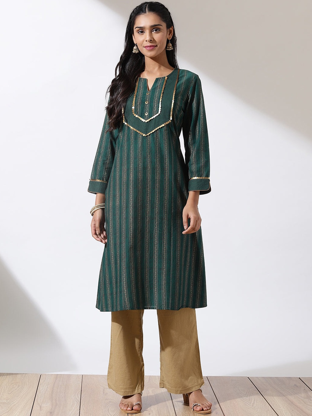 

Lakshita Women Green Floral Yoke Design Gotta Patti Kurta