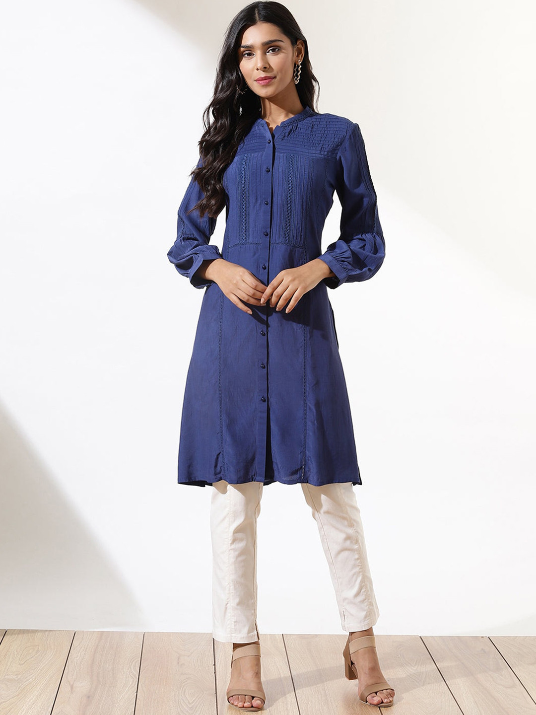 

Lakshita Women Blue Flared Sleeves Kurta